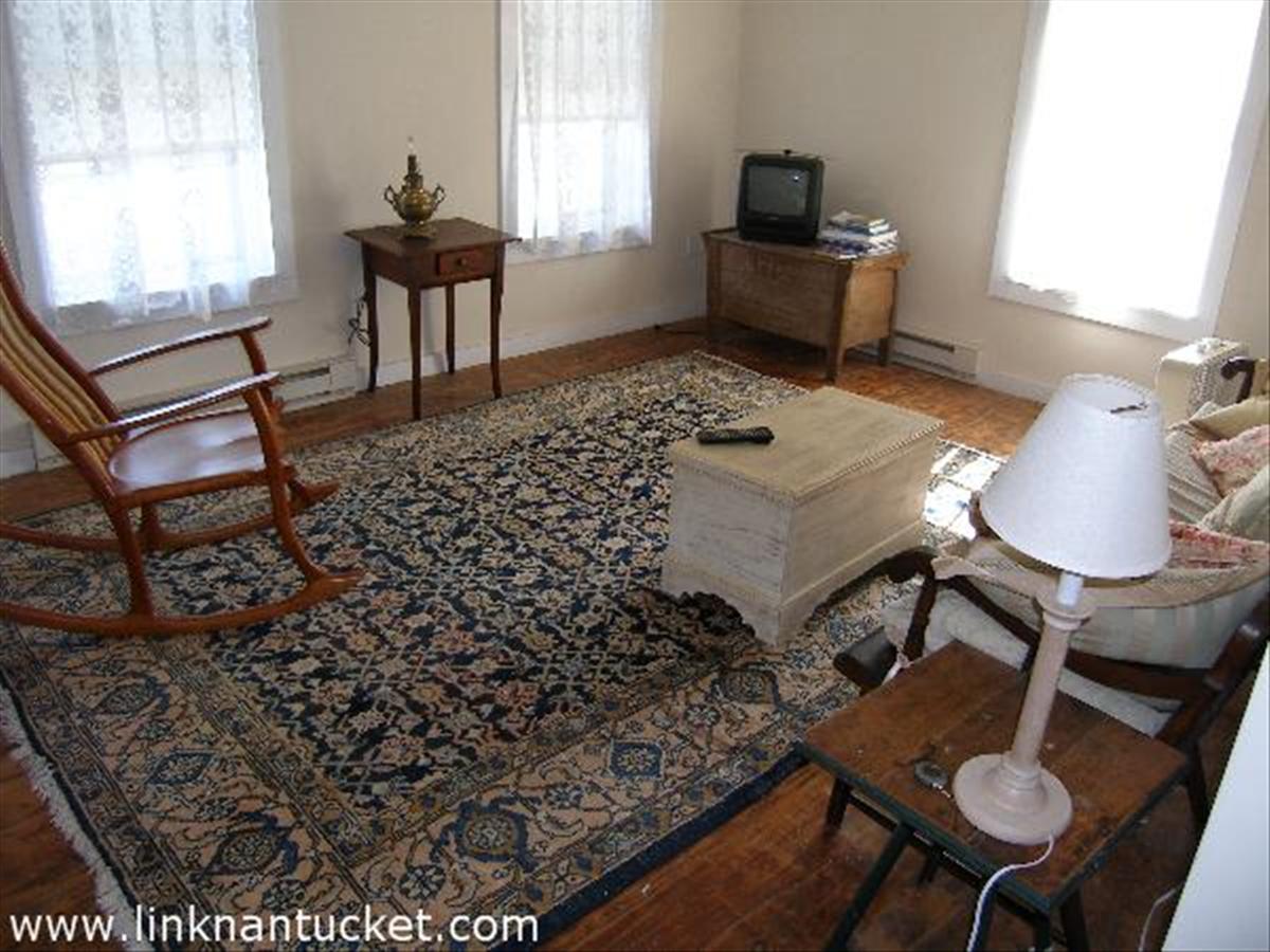 1 Somerset Road Nantucket, MA 02554 - Photo 2 of 5 Gallery Image 2
