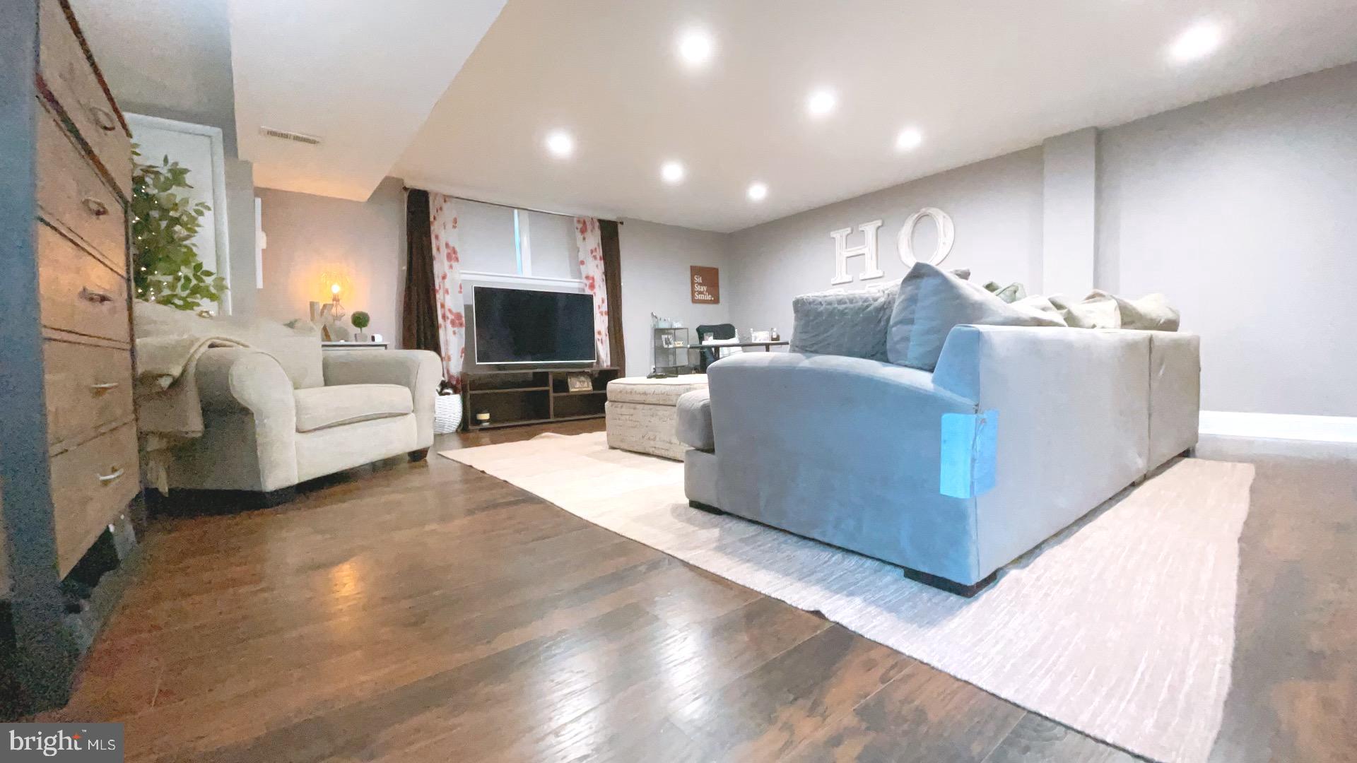 2925 Gelena Road Philadelphia, PA 19152 - Photo 23 of 31 Gallery Image 23