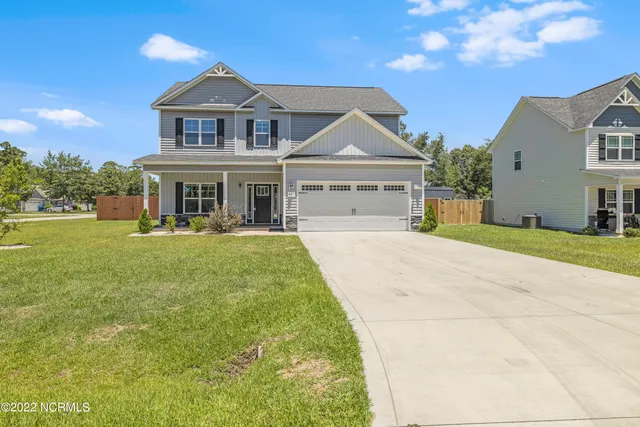 $2,100 | 401 Gavin's Run, Sneads Ferry, NC 28460