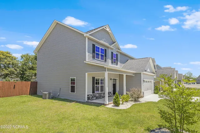 $2,100 | 401 Gavin's Run, Sneads Ferry, NC 28460