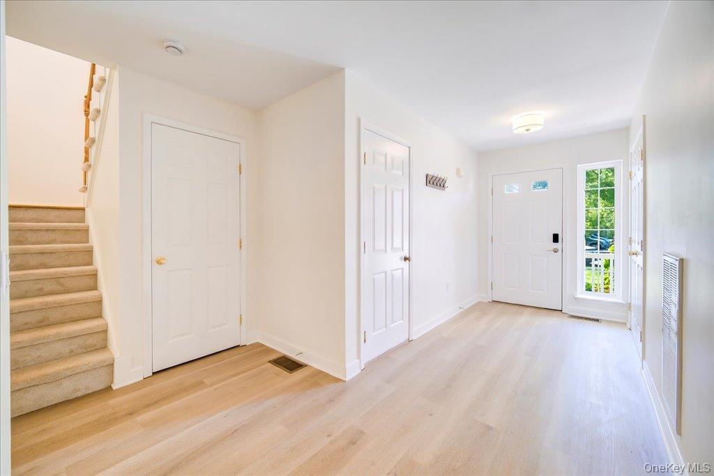 6204 High Ridge Court Wappingers Falls, NY 12590 - Photo 3 of 50