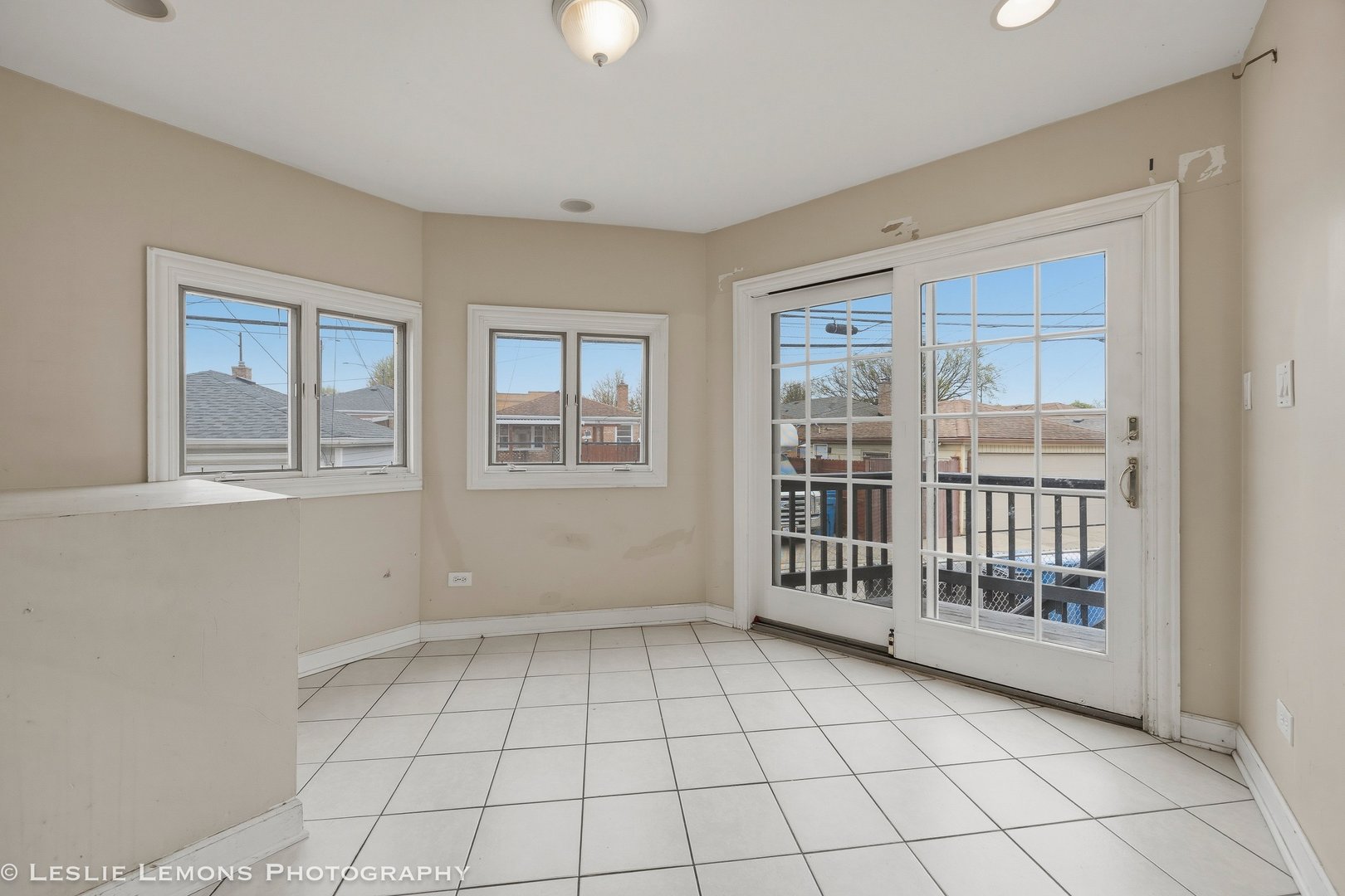 6346 West Raven Street Chicago, IL 60646 - Photo 11 of 29