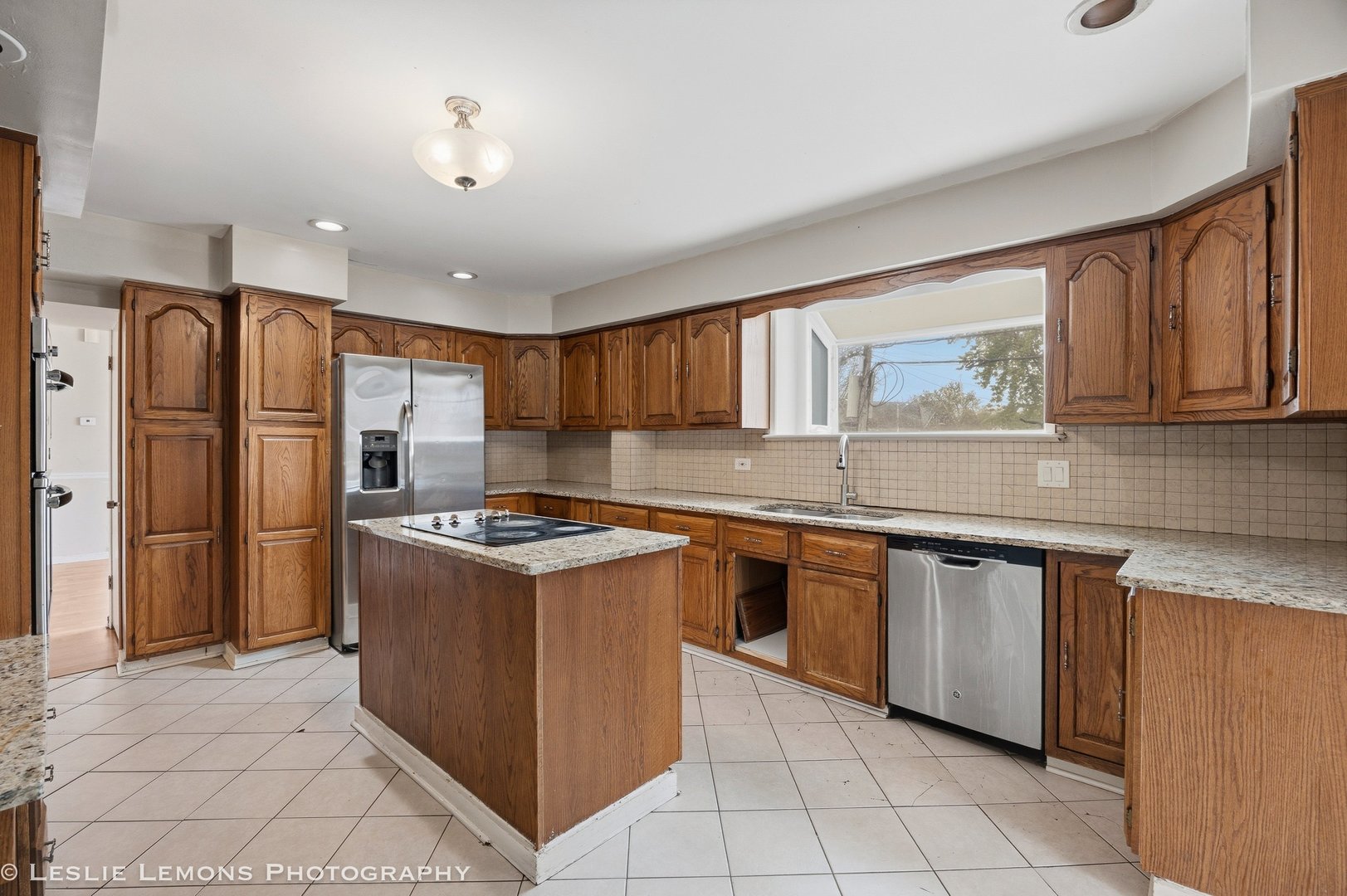 6346 West Raven Street Chicago, IL 60646 - Photo 10 of 29