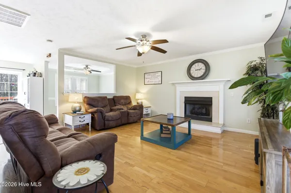 $335,000 | 207 Portland Place, Hubert, NC 28539