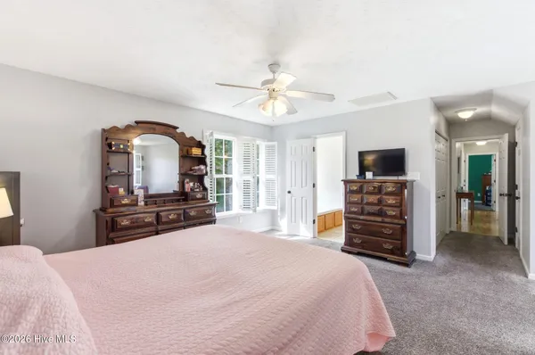$335,000 | 207 Portland Place, Hubert, NC 28539