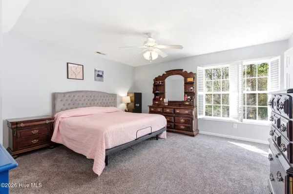 $335,000 | 207 Portland Place, Hubert, NC 28539