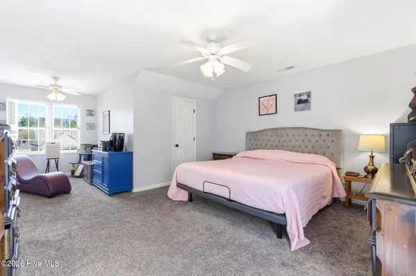 $335,000 | 207 Portland Place, Hubert, NC 28539