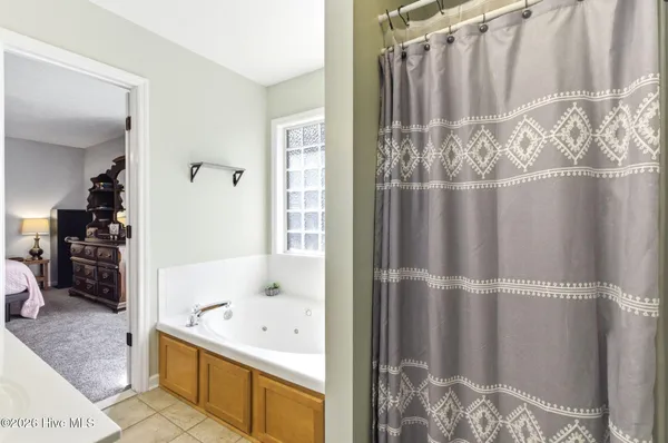 $335,000 | 207 Portland Place, Hubert, NC 28539