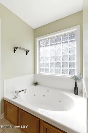 $335,000 | 207 Portland Place, Hubert, NC 28539