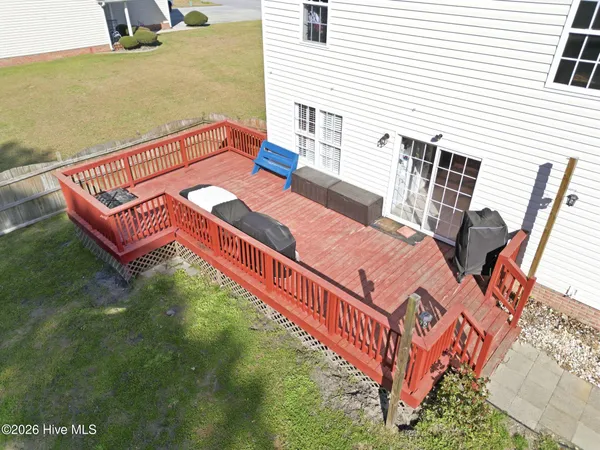 $335,000 | 207 Portland Place, Hubert, NC 28539