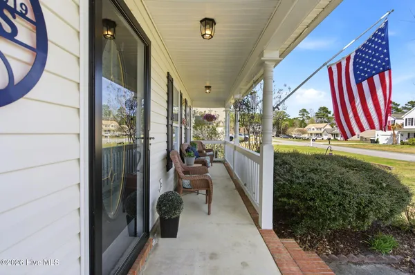 $335,000 | 207 Portland Place, Hubert, NC 28539