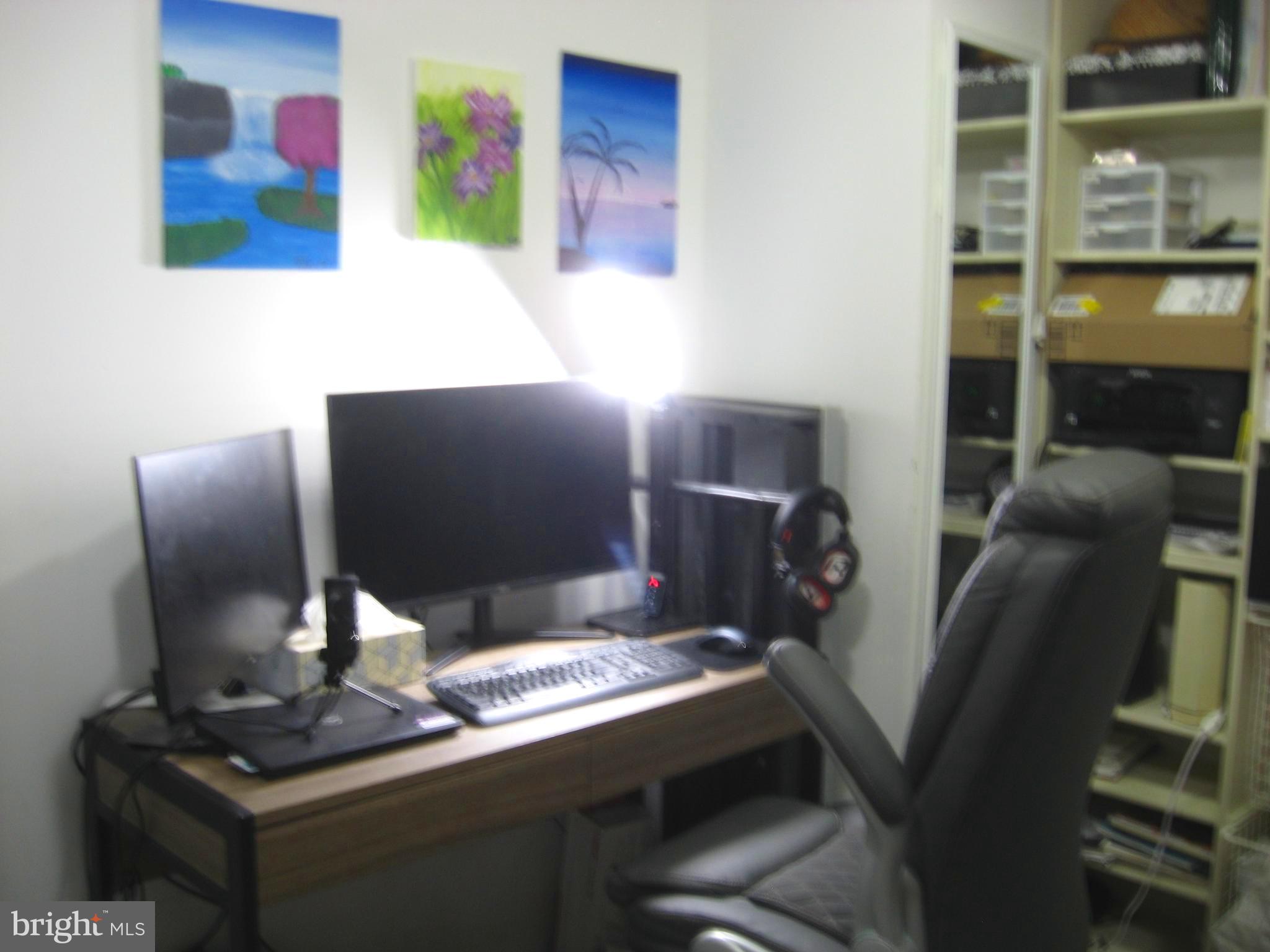 2901 Fallstaff Road, Unit 102 Baltimore, MD 21209 - Photo 20 of 28 Additional in home office!!
