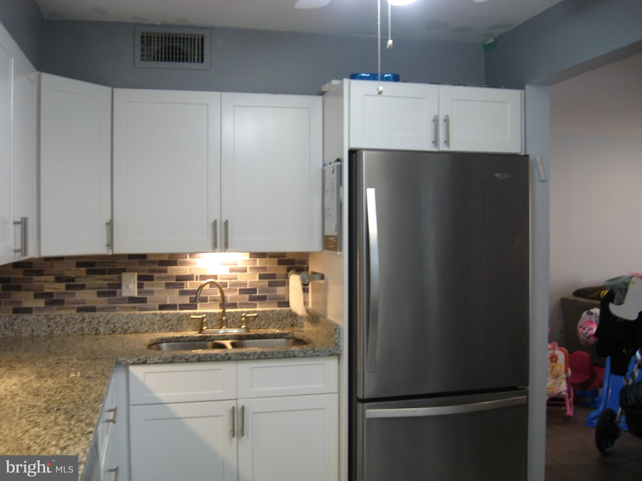 2901 Fallstaff Road, Unit 102 Baltimore, MD 21209 - Photo 8 of 28