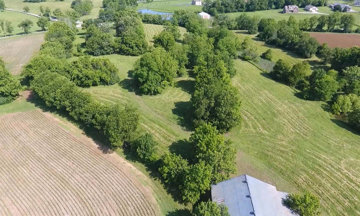 4098 North Cleveland Road Lexington, KY 40516 - Photo 25 of 35 Photo 25