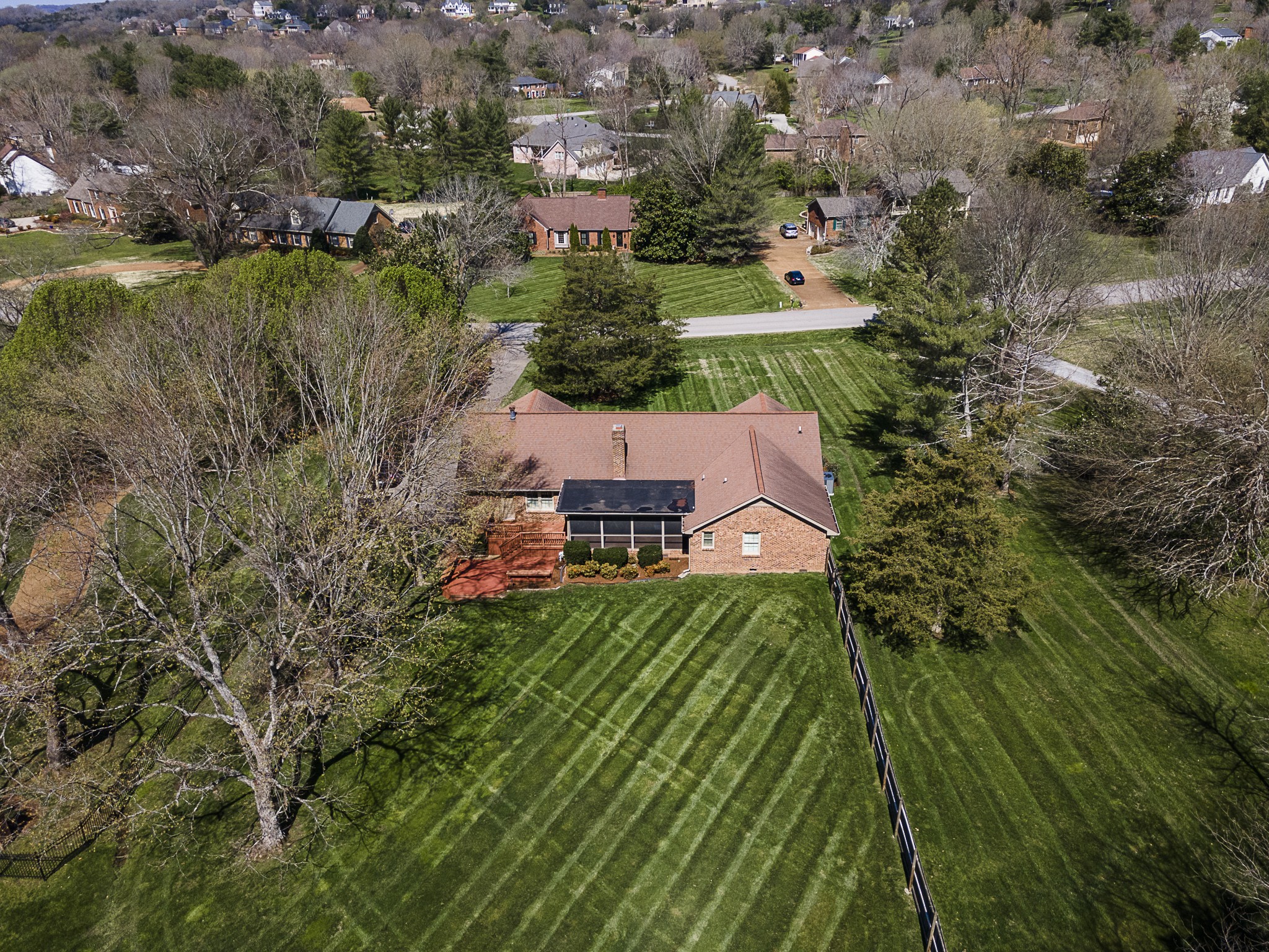 2110 Hartland Road Franklin, TN 37069 - Photo 37 of 41 Gallery Image 37