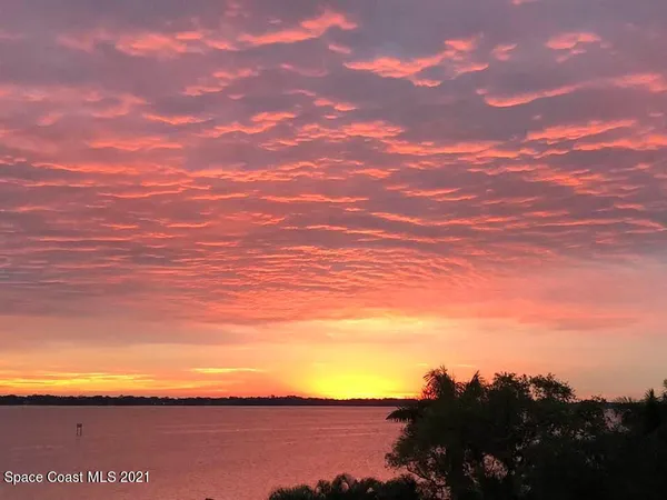 $2,650 | 2811 Indian River Drive, Cocoa, FL 32922