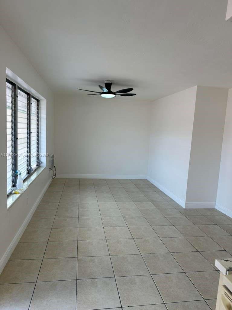 375 East 4th Street, Unit 4 Hialeah, FL 33010 - Photo 5 of 8