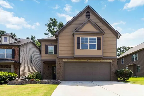 $559,999 | 2618 Lake Manor Circle, Duluth, GA 30096