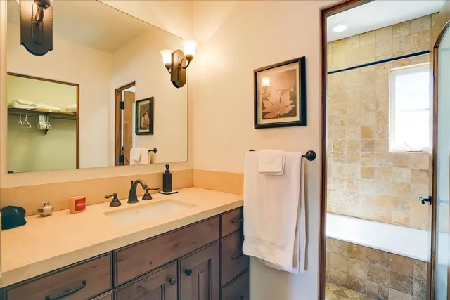 $2,995,000 | 618 Anacapa Street, Unit 5, Santa Barbara, CA 93101