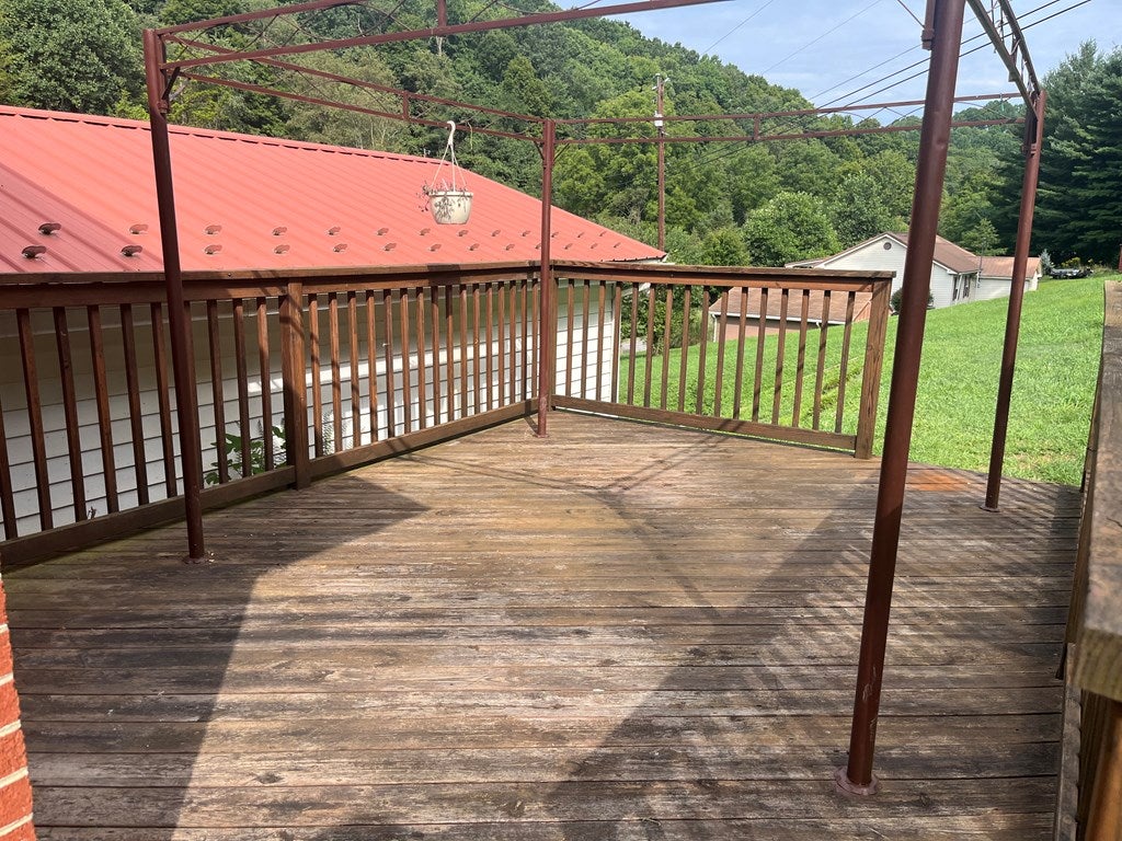 122 Adventure Road North Tazewell, VA 24630 - Photo 33 of 40 Gallery Image 33