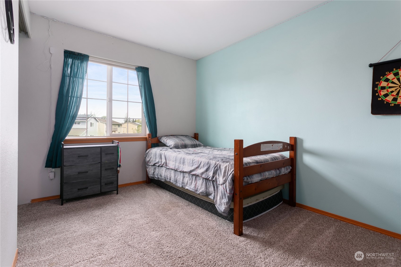 310 Allison Way Nooksack, WA 98276 - Photo 20 of 35 a bedroom with a bed and a window