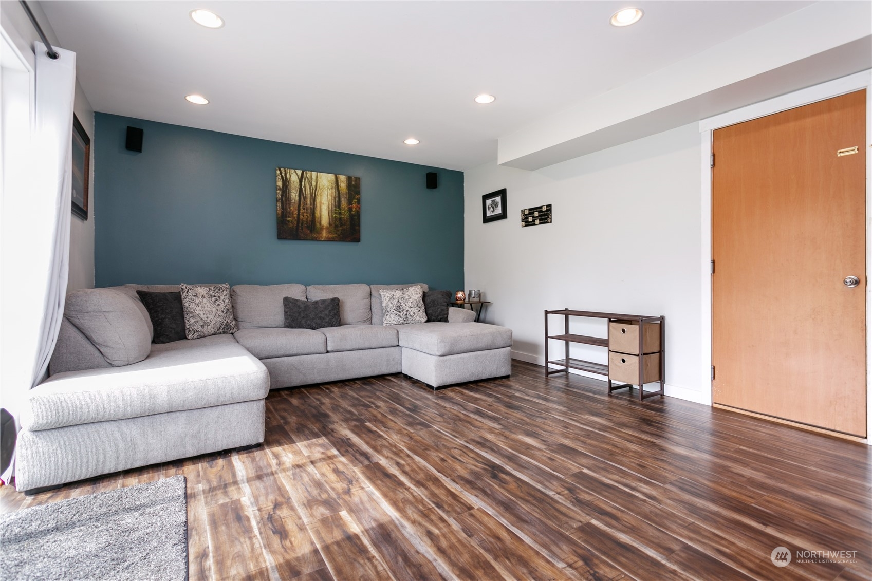 310 Allison Way Nooksack, WA 98276 - Photo 22 of 35 a living room with furniture and a wooden floor