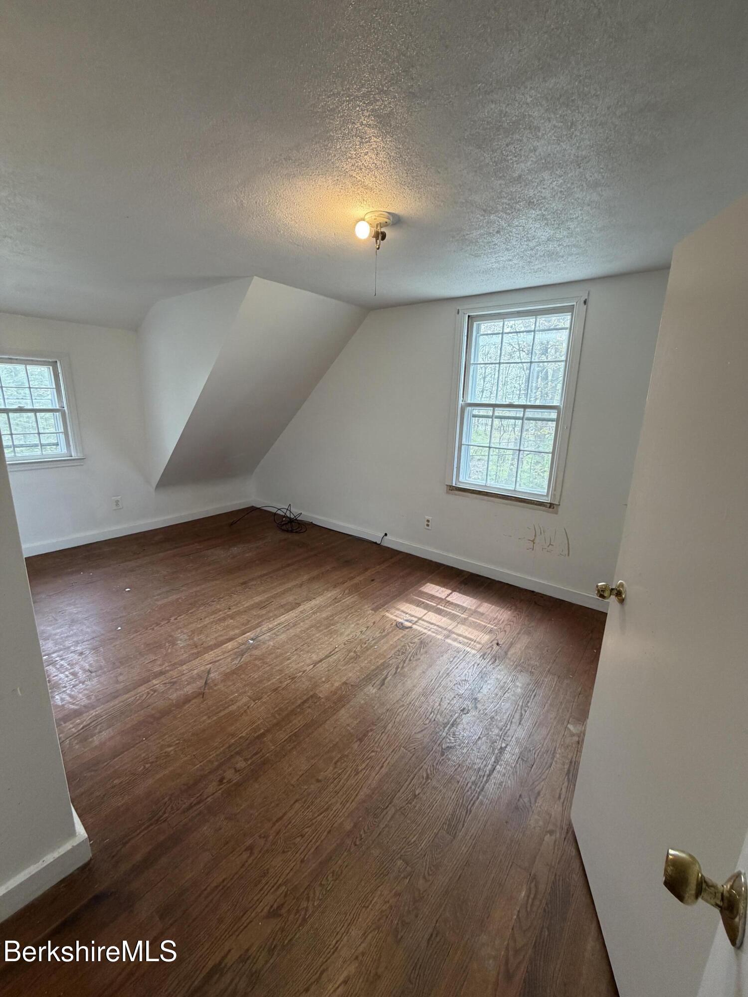 19 Upland Road Pittsfield, MA 01201 - Photo 16 of 17 IMG_0652