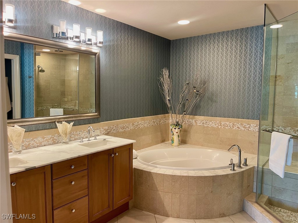 9115 Strada Place, Unit 5306 Naples, FL 34108 - Photo 13 of 50