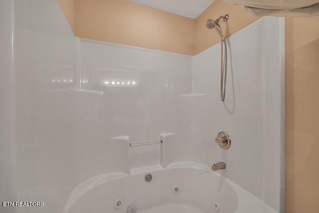 531 Tansi Trail Pigeon Forge, TN 37863 - Photo 16 of 23 Tub