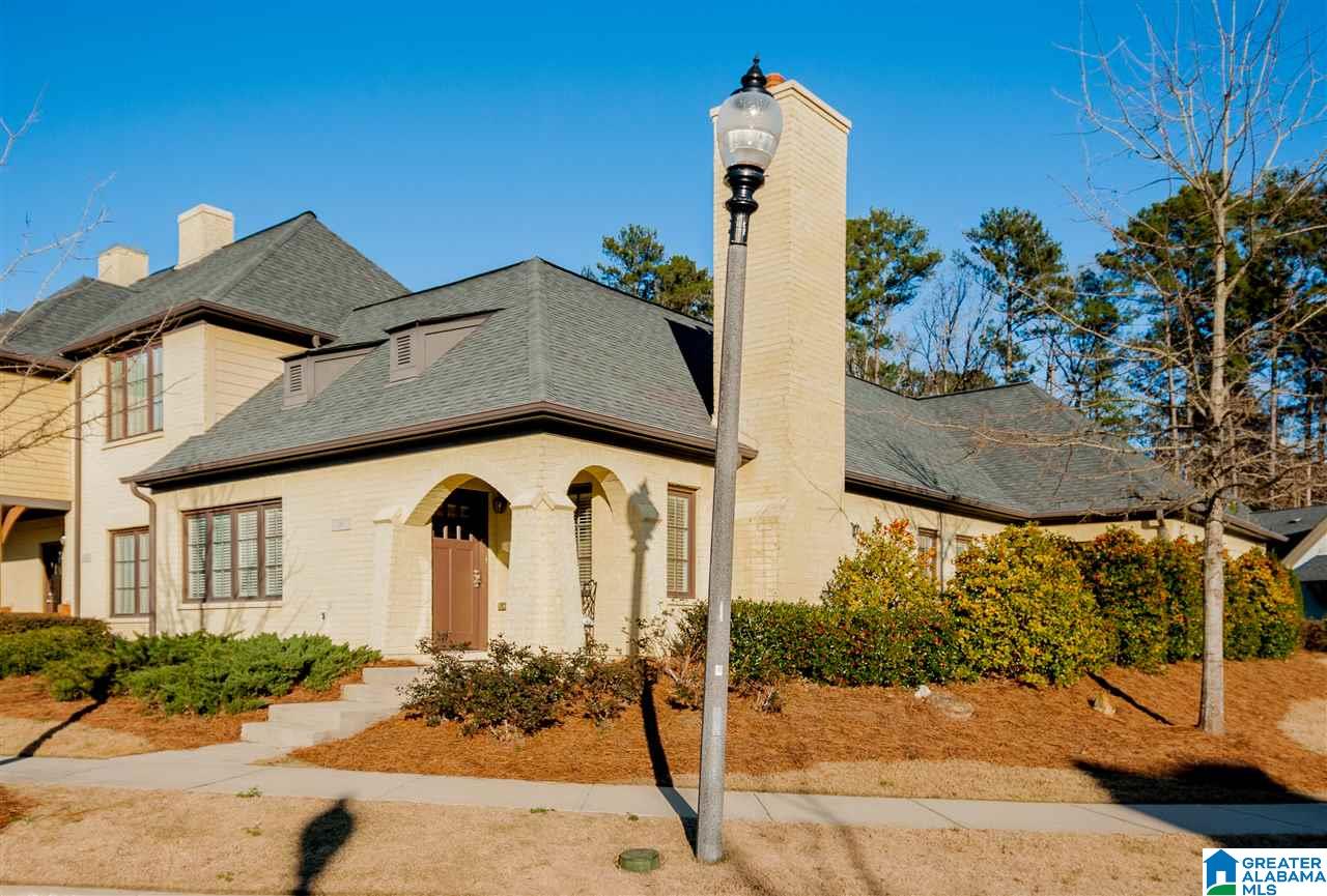 31 Portobello Road, Unit 11 Birmingham, AL 35242 - Photo 1 of 36