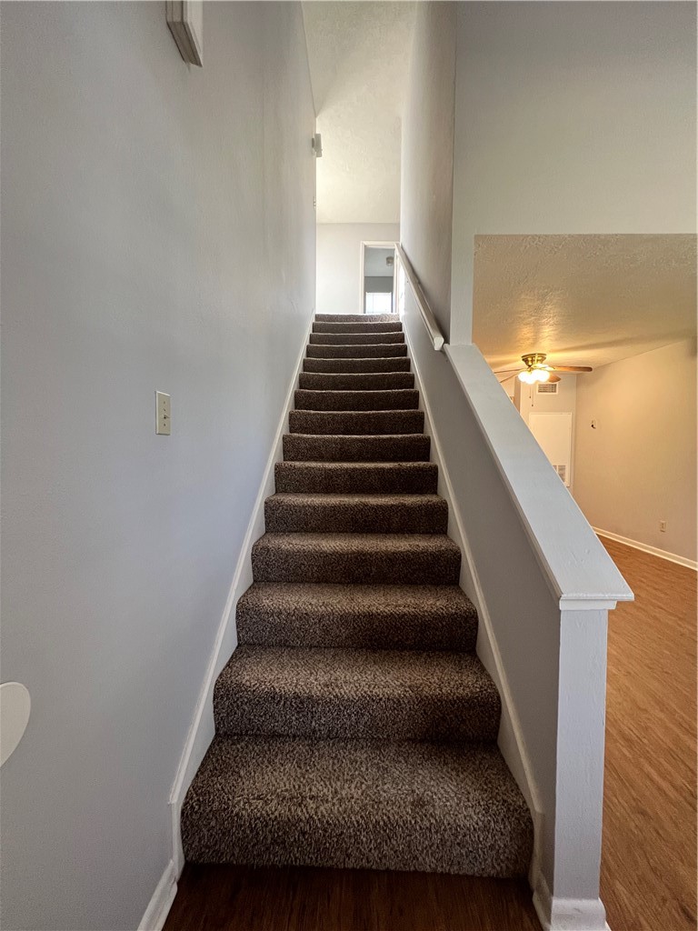 922 Spring Loop, Unit D College Station, TX 77840 - Photo 2 of 11 Gallery Image 2