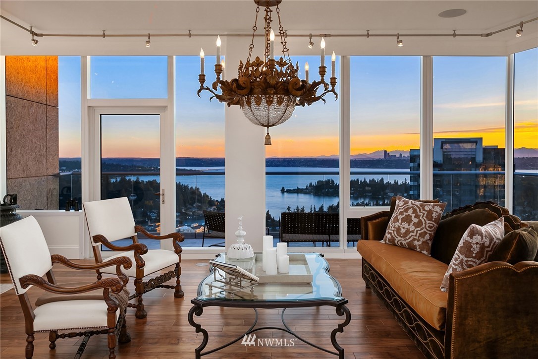 10700 Northeast 4th Street, Unit 4202 Bellevue, WA 98004 - Photo 5 of 40 a view of a livingroom with furniture and window