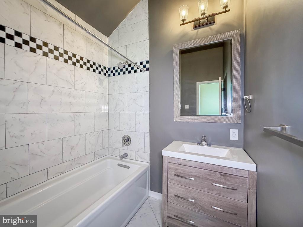 1704 Makefield Road Yardley, PA 19067 - Photo 27 of 57 Gallery Image 27