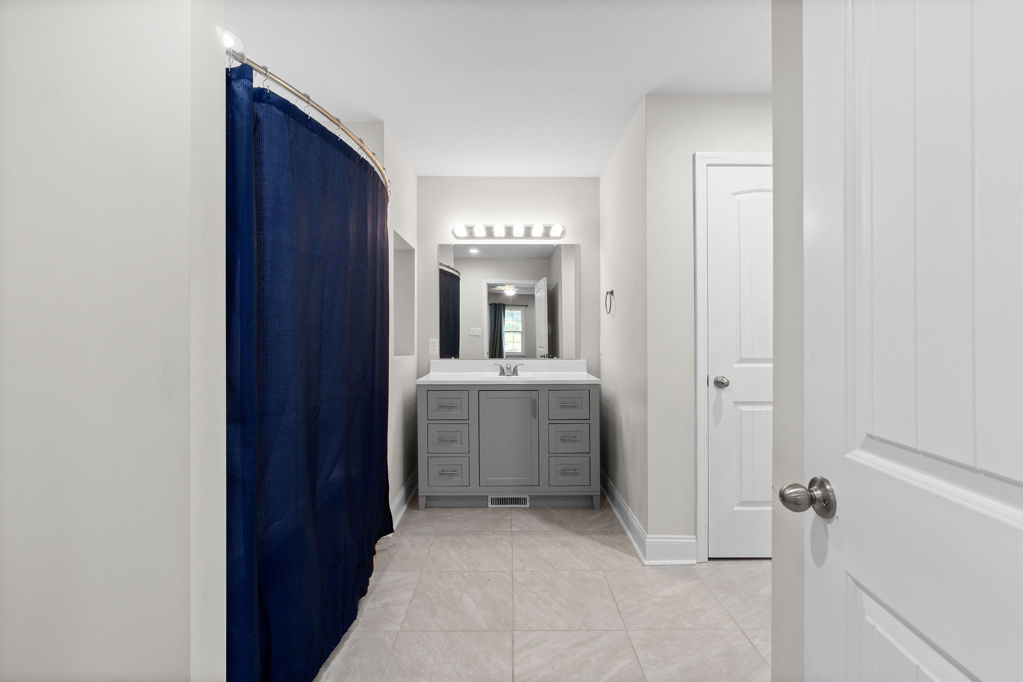 370 Rossview Road Clarksville, TN 37043 - Photo 20 of 28 Gallery Image 20