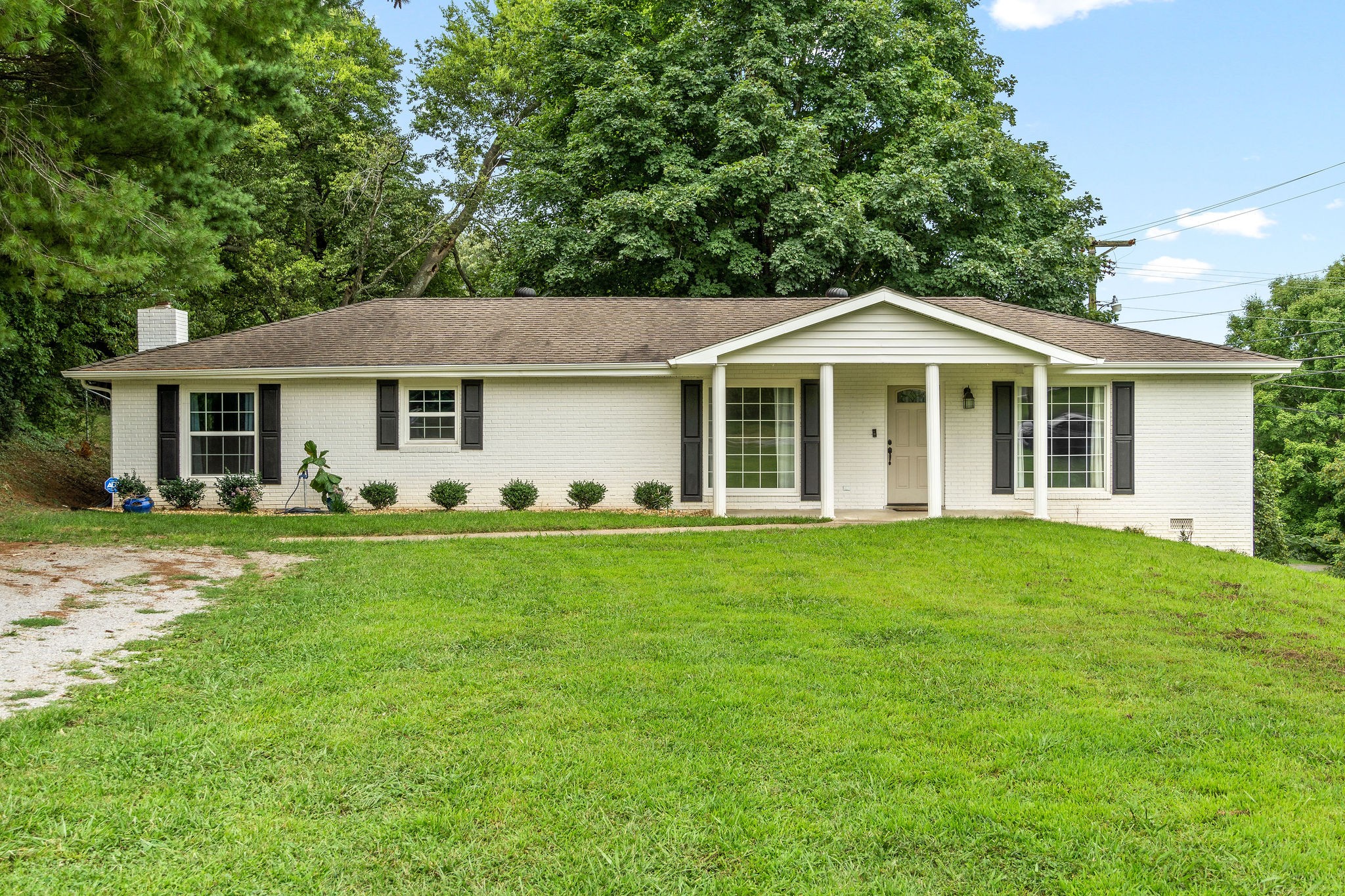 370 Rossview Road Clarksville, TN 37043 - Photo 27 of 28 Gallery Image 27