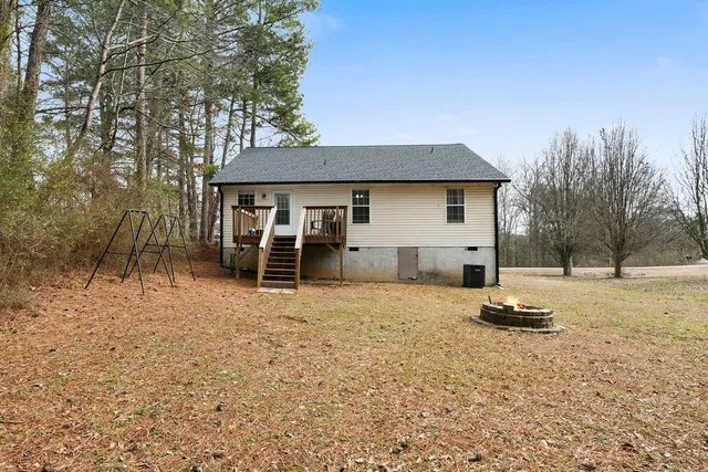 $225,000 | 366 Pathfinder Circle Southeast, Calhoun, GA 30701