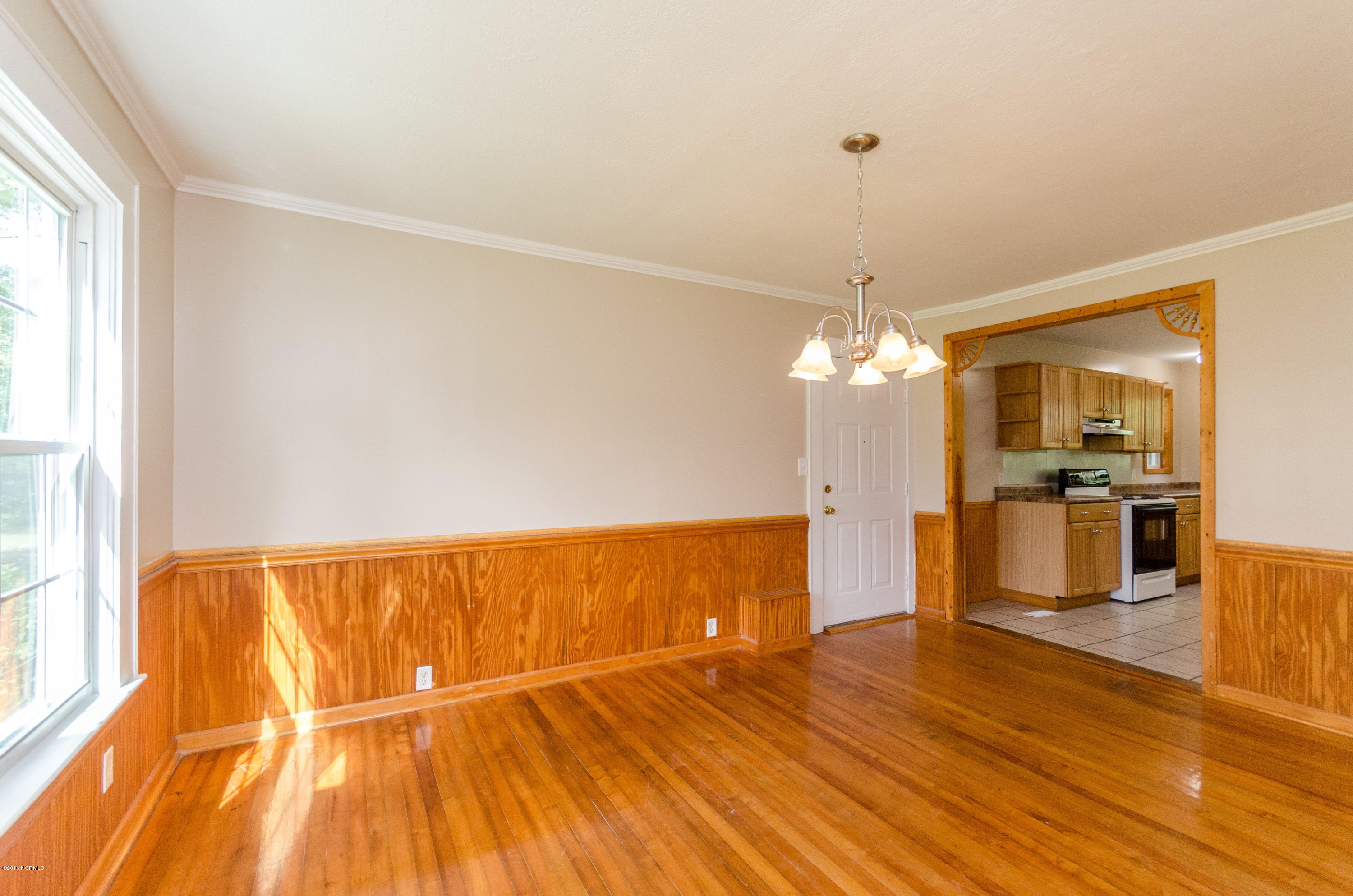155 Starling Road Hubert, NC 28539 - Photo 18 of 40 Formal Dining room