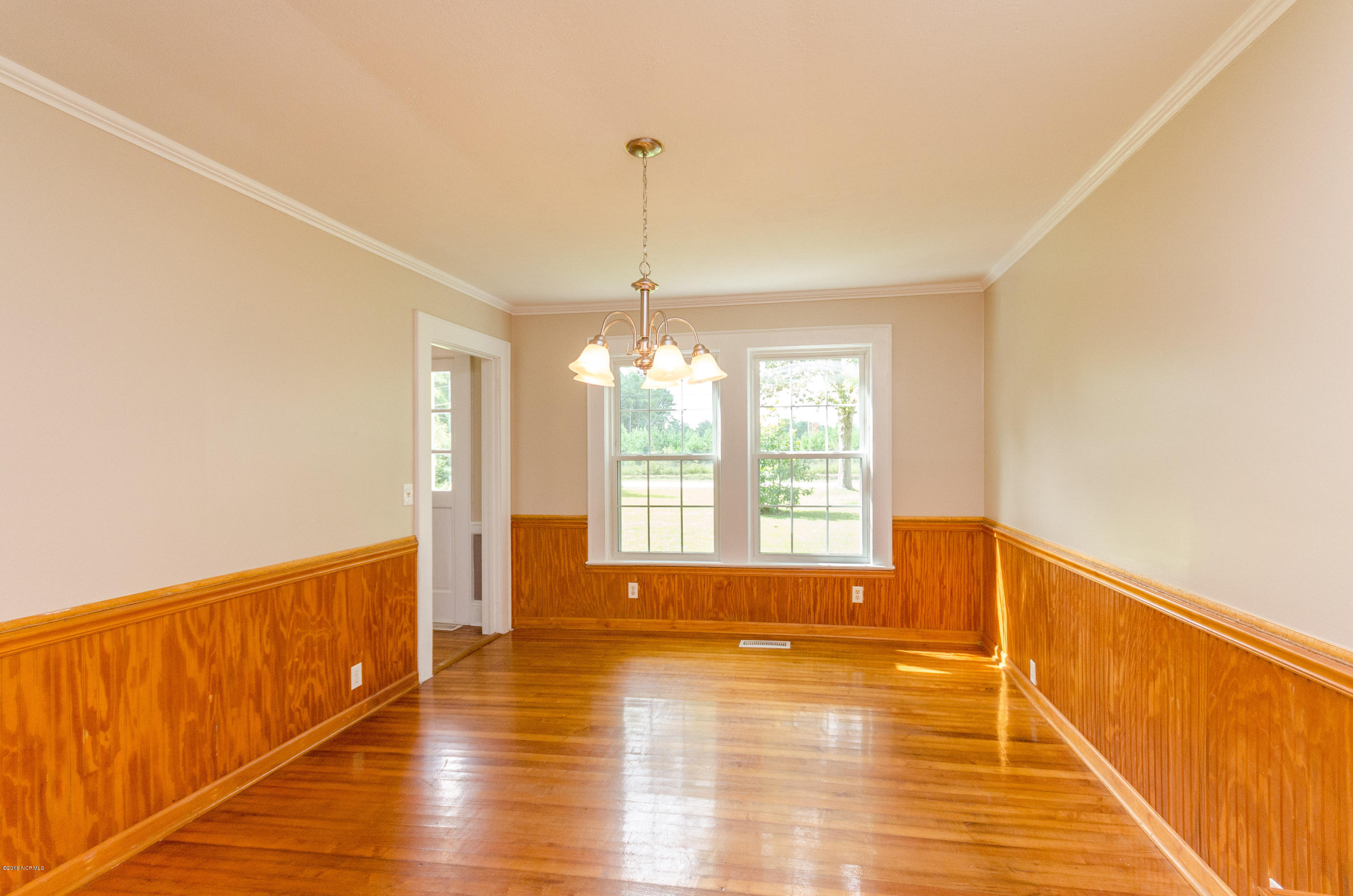 155 Starling Road Hubert, NC 28539 - Photo 19 of 40 Formal Dining Room