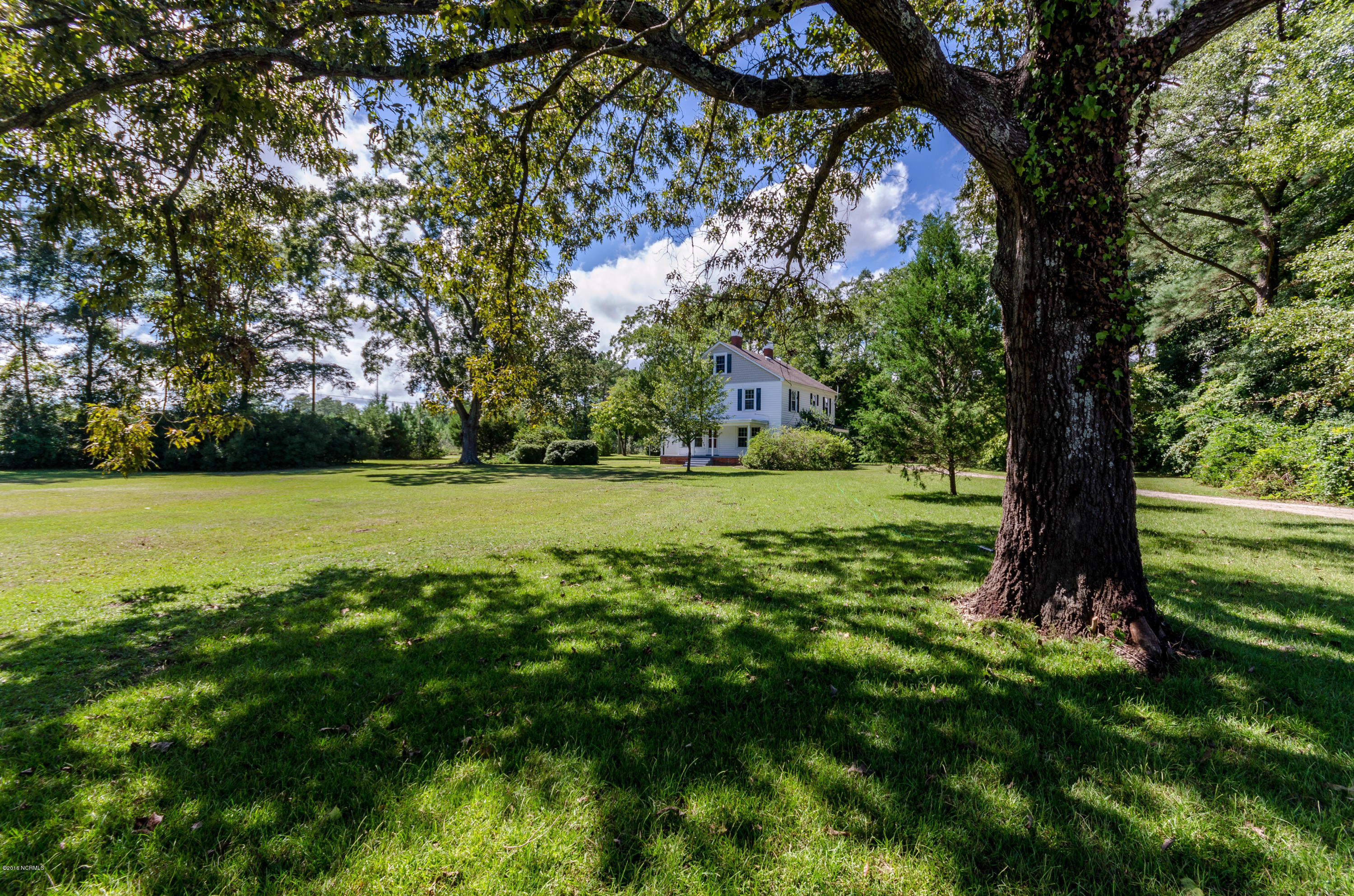 155 Starling Road Hubert, NC 28539 - Photo 2 of 40 155 Starling Rd.