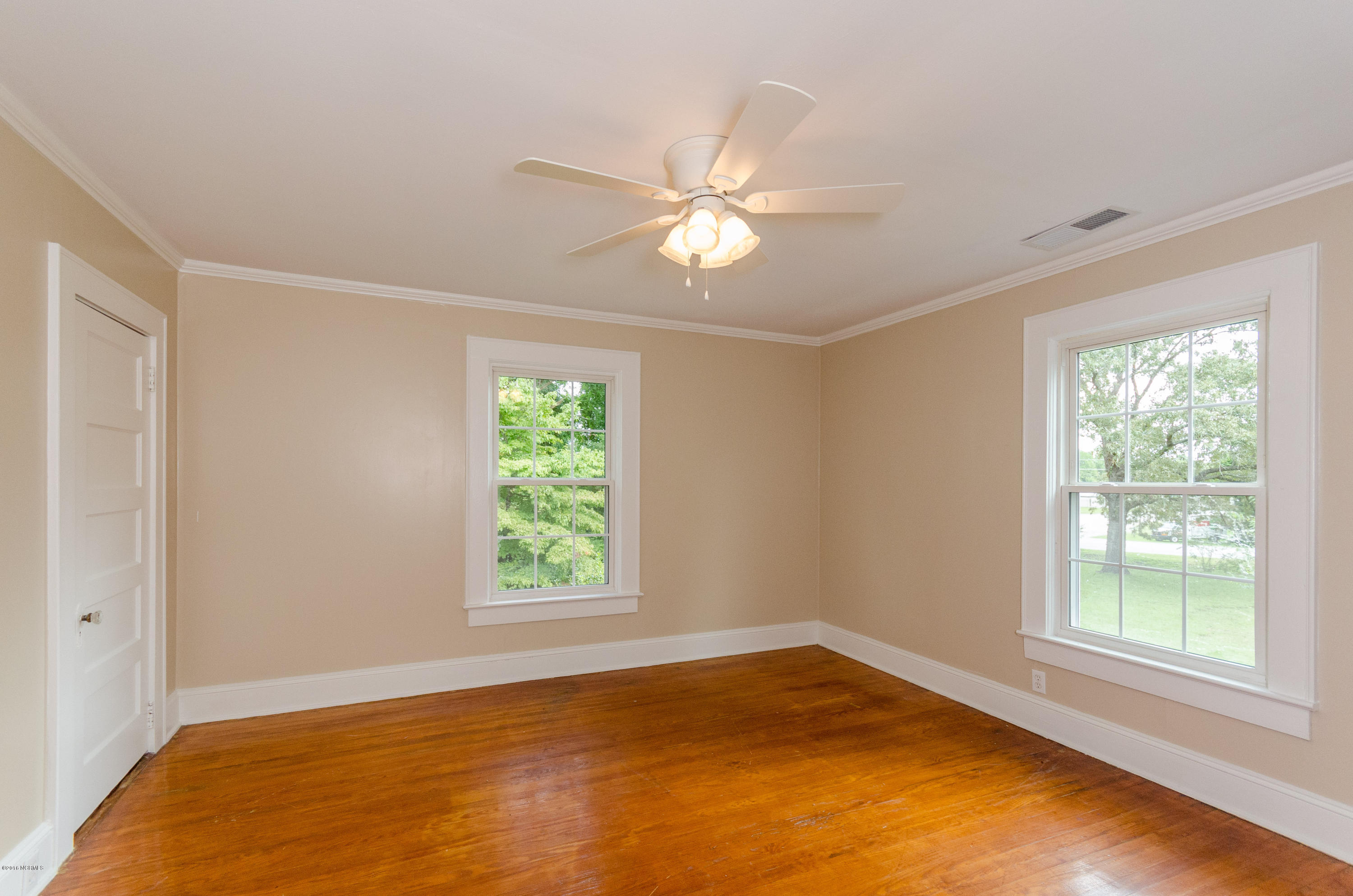 155 Starling Road Hubert, NC 28539 - Photo 29 of 40 Bedroom 2