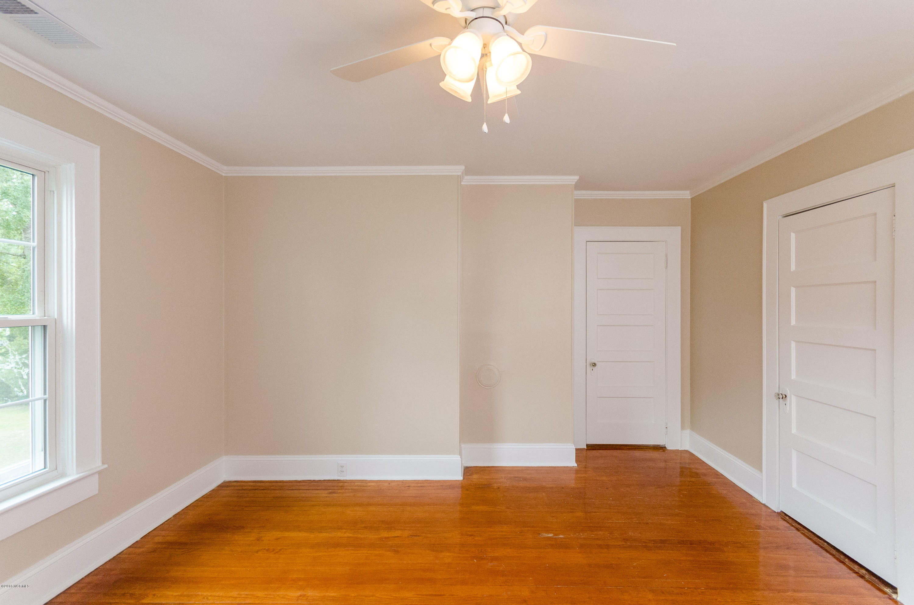 155 Starling Road Hubert, NC 28539 - Photo 30 of 40 Bedroom 2