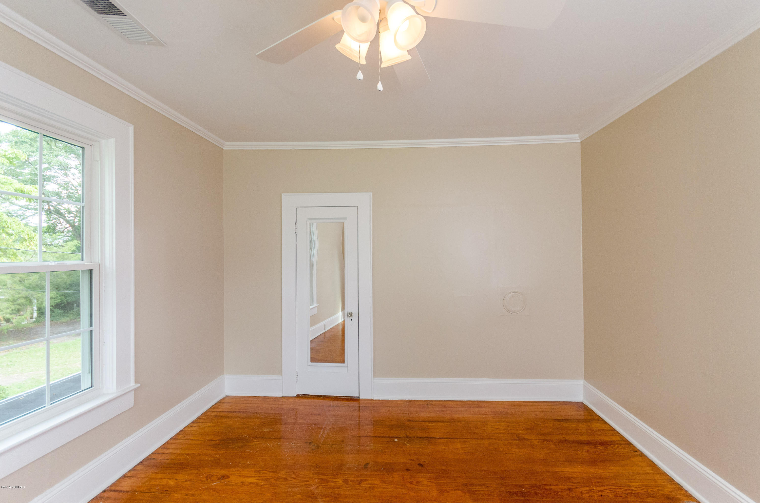 155 Starling Road Hubert, NC 28539 - Photo 33 of 40 Bedroom 4