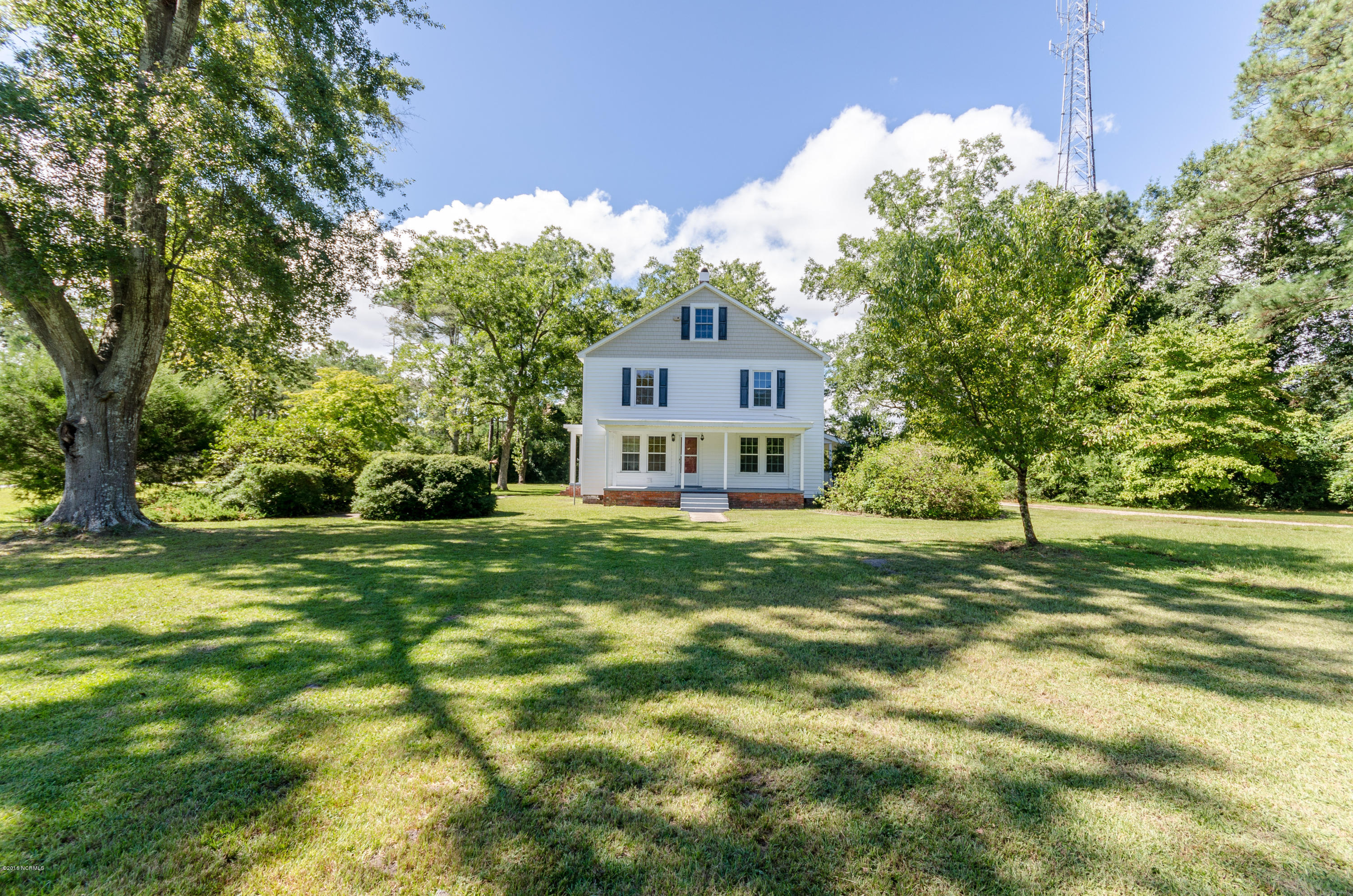 155 Starling Road Hubert, NC 28539 - Photo 4 of 40 .