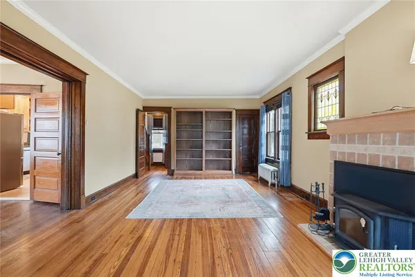 $315,000 | 802 Poplar Street, Clarks Summit, PA 18411