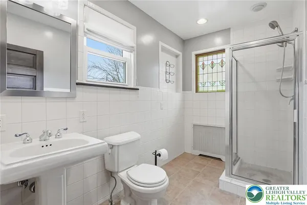 $315,000 | 802 Poplar Street, Clarks Summit, PA 18411