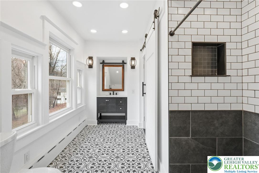 802 Poplar Street Clarks Summit, PA 18411 - Photo 28 of 50