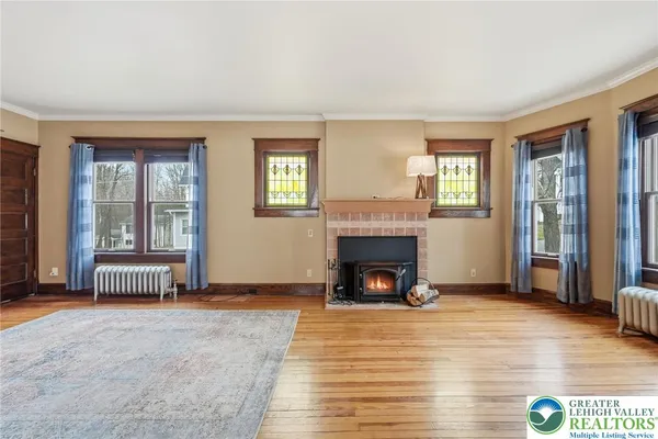 $315,000 | 802 Poplar Street, Clarks Summit, PA 18411