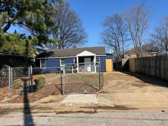 1448 Valse Road Memphis, TN 38106 - Photo 2 of 4 a view of a house