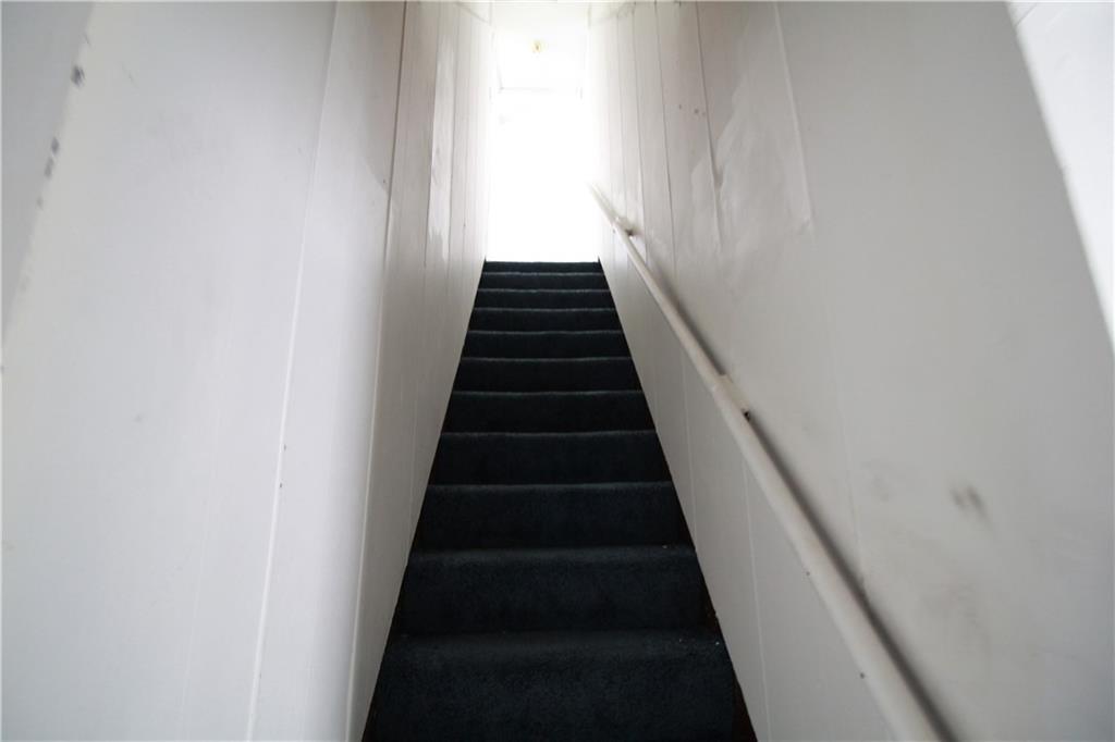 814 Etna Street McKees Rocks, PA 15136 - Photo 10 of 25