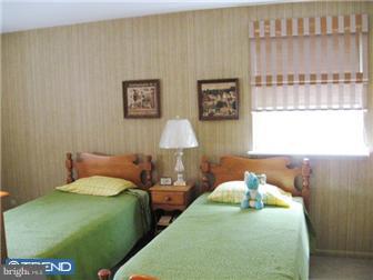 9108 Springview Road Philadelphia, PA 19115 - Photo 11 of 12 Bedroom 3